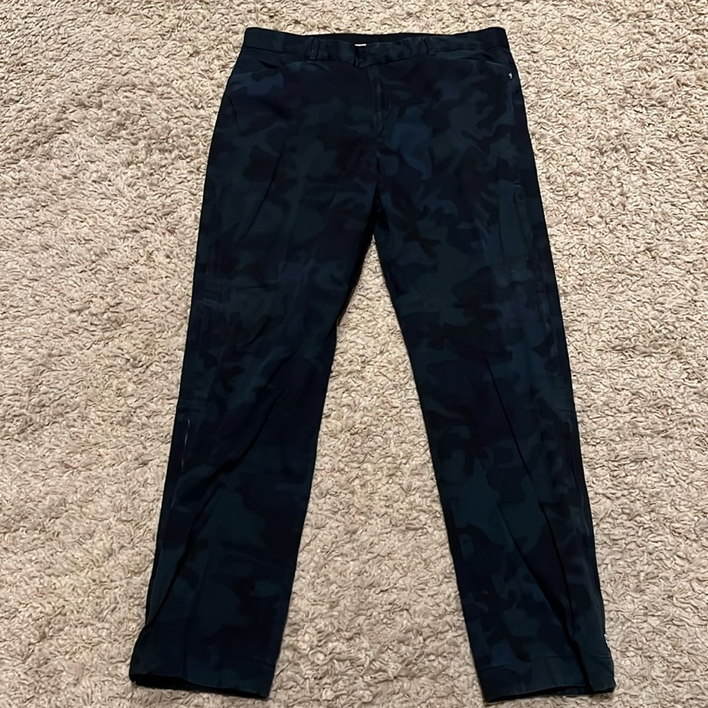 RLX Men’s Polo Ralph Lauren Golf Twill Camo pants size 36 waist 30 length
